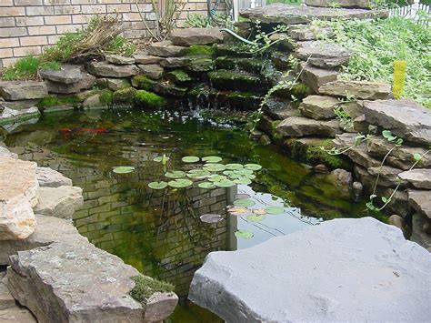 Lets here from pond bosses out there that purchased land with an existing pond. Fabulous 20 Small Front Yard Garden With Fish Pond Ideas ...