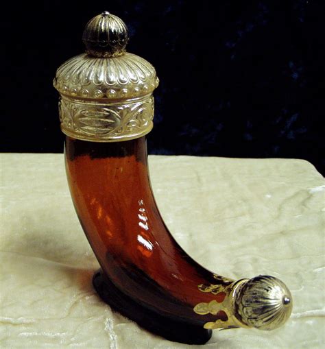 Vintage Avon Perfume Bottle Mens Cologne Viking Horn After Shave 1966