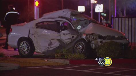 Woman Dies In Northwest Fresno Crash Abc30 Fresno
