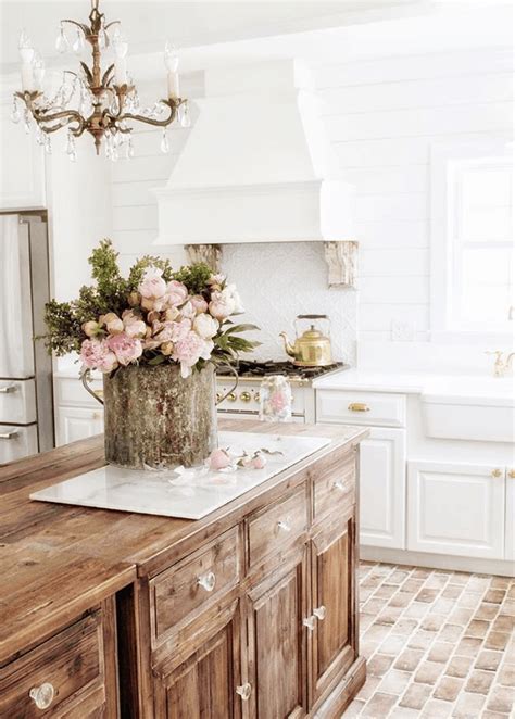 30 Gorgeous French Country Decorating Ideas Homyhomee In 2020