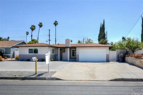 10440 Hole Ave Riverside Ca 92505 Mls Ig21070722 Redfin
