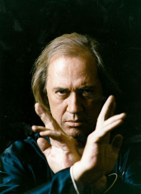 David Carradine One Very Inspirational Figure From His Second Season Of