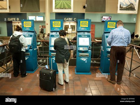 Rail Travellers Getting Their Tickets Union Station Washington Dc