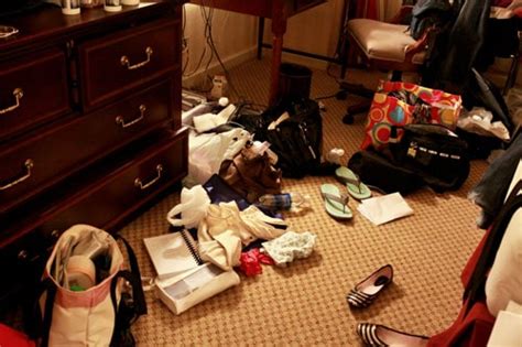 Packing Up The Messiest Hotel Room In New York 5 Minutes For Mom