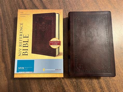 Niv 1984 Center Column Reference Bible Antique Brown Bonded Leather