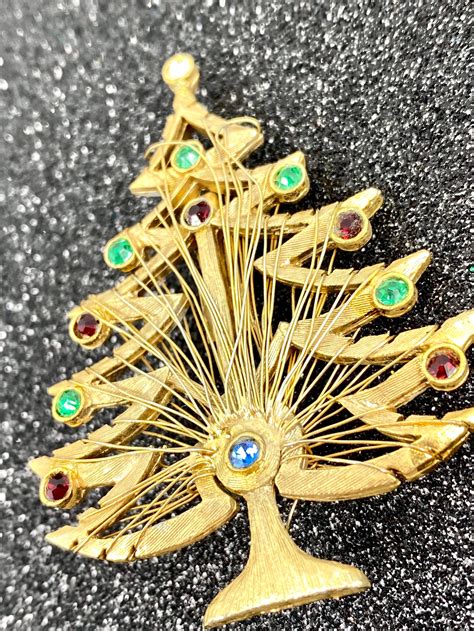 Beautiful Vintage Christmas Tree Pin Brooch Signed Ljm Etsy