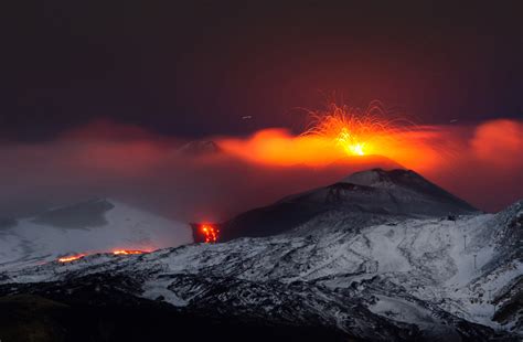 Vulcani Attivi In Italia E Quiescenti Quali Sono Dove Viaggi