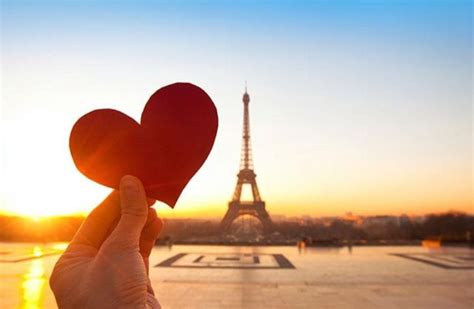 Paris Budget Travel Tips More Memories Less Money Wicked Good