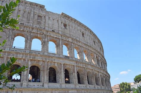 Coliseo Del Anfiteatro Flavio De Roma Imagen De Archivo Imagen De