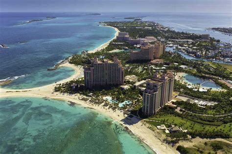 How To Visit The Atlantis Resort In The Bahamas If You Re Not A Guest