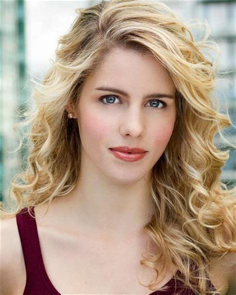 Pictures And Photos Of Emily Bett Rickards Imdb