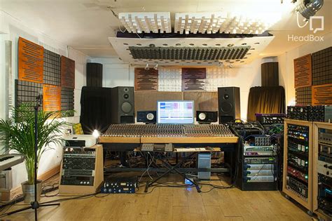 One Louder Studios - A Hackney recording studio for Hire ...