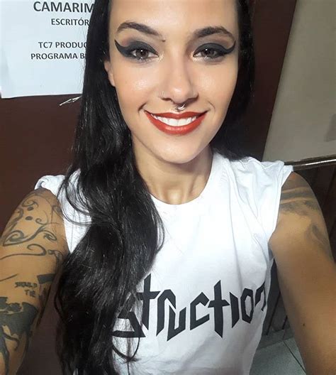 Fernanda Lira On Instagram Primeira Vez Na Vida Que Minha Maquiagem
