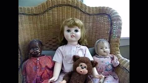 Uanset om du er på farten eller hjemme i sofaen. Possessed Dolls - The Real Childs Play. Chapter 2 - YouTube