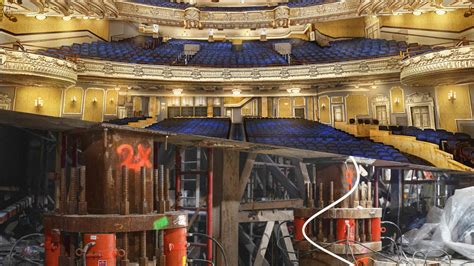 Why New York S Iconic Palace Theatre Is Being Raised Feet Off The G