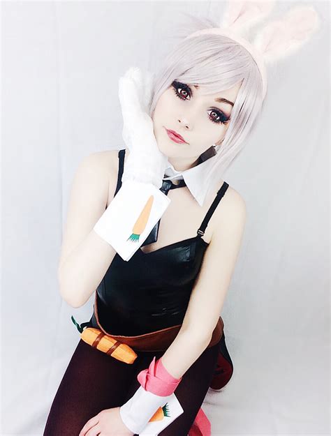 Battle Bunny Riven Cosplay Review Ri Care