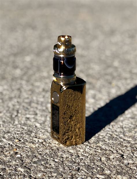 The Mesh Pro By Freemax Sitting On The Minikin V2 By Asmodus