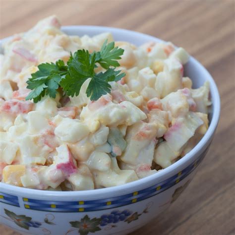 They hold their shape better when cooking and they usually have creamier interiors. Sour Cream Potato Salad Recipe