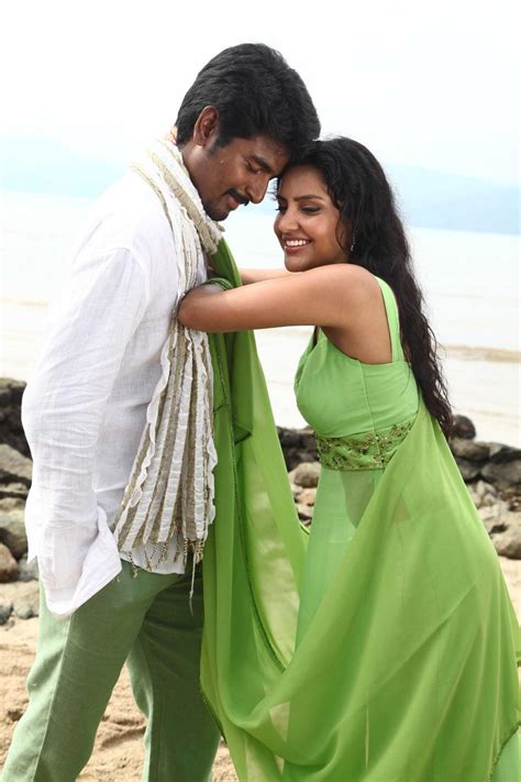 Ethir Neechal Tamil Movie Photo Gallery