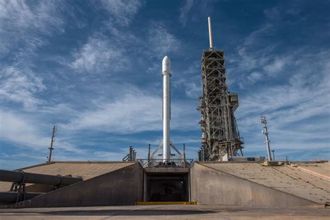 spacex ready to deliver heaviest payload yet following sunday s aborted launch