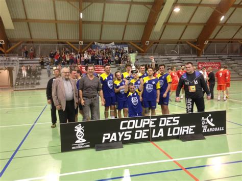 Challans NOV HB au centre de la région Comité de Vendée de Handball