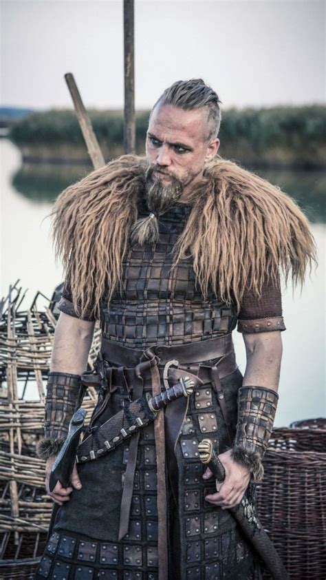 Pin By James Bond On Vikingos Viking Cosplay Viking Costume The Last Kingdom