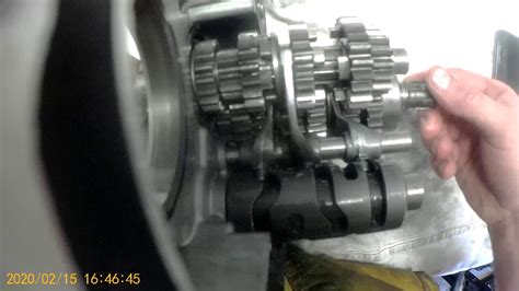 Motorcycle Transmission Work 5 Gear Youtube