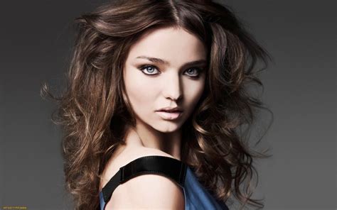 X Miranda Kerr Model Girls Eyes Blue Smiling