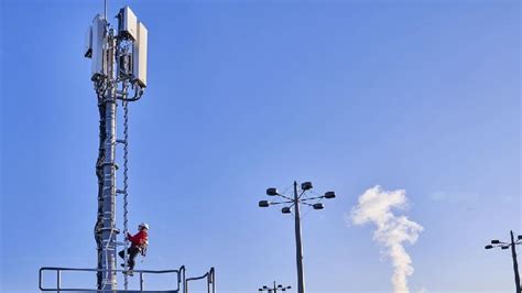 1 jahr und 1 monat, aug. Vodafone targets Frankfurt listing for mast business in ...