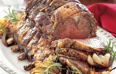 A standing rib roast can comprise anywhere from two to seven ribs. Prime rib recipe: Bobby Flay's thyme-saving take | Prime rib recipe, Food recipes, Christmas ...