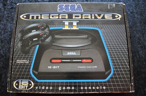Sega Megadrive 2 Console 2 Controllers Boxed Standaard