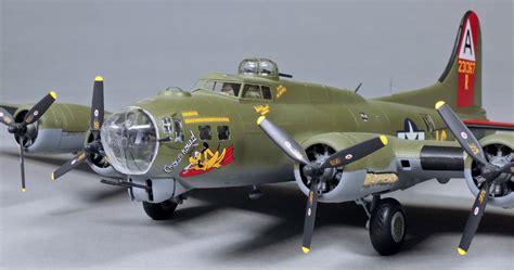 Revell 148 B 17g Chow Hound Finescale Modeler Essential Magazine