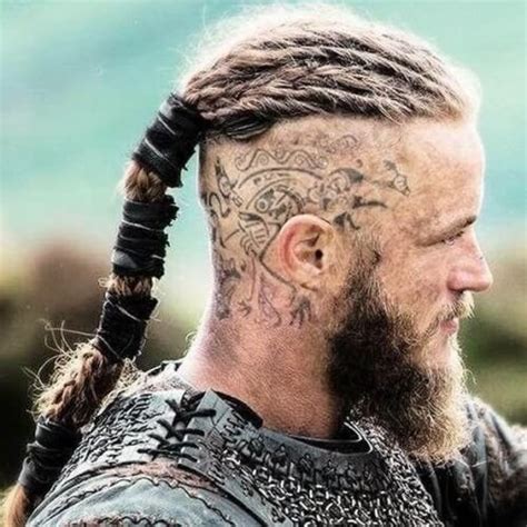 The beard especially brings out the badass. 50+ Viking Hairstyles to Channel that Inner Warrior ...