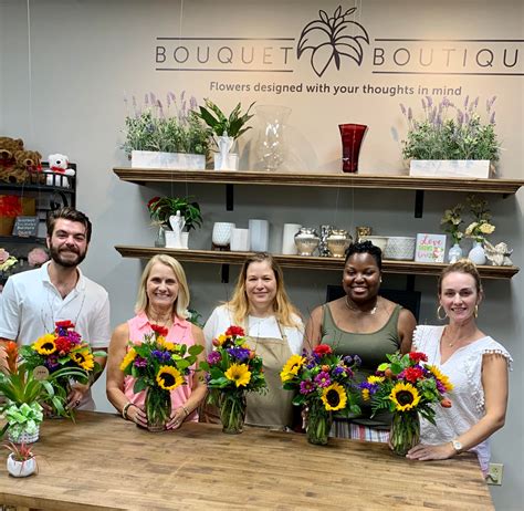 Bouquets And Bubbly Floral Design Classes