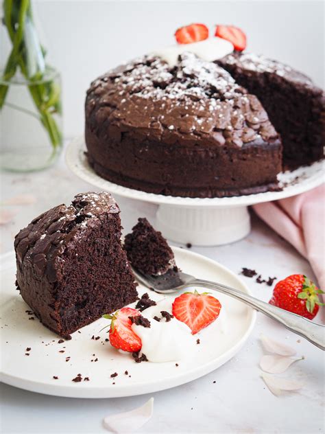 Easy Gluten Free Chocolate Cake Soft And Moist