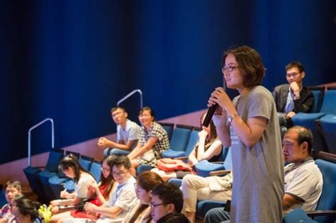 (12) 幸運女神只眷顧持續努力的人： 用功讀書，學得越多你才知道你懂得越少 詹宏 志觀點. 专访｜詹宏志：一段勇敢前行的人生_思想湃_澎湃新闻-The Paper