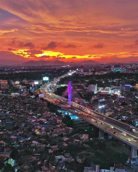 26 Trend Gambar Pemandangan Kota Bandung Guyonreceh