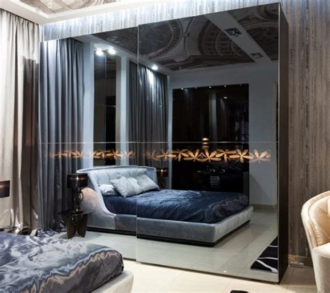 Tentang cermin di kamar tidur mengatakan berikut cara menempatkan cermin di kamar tidur( video). Lemari dengan cermin di kamar tidur | northerndefenders.info