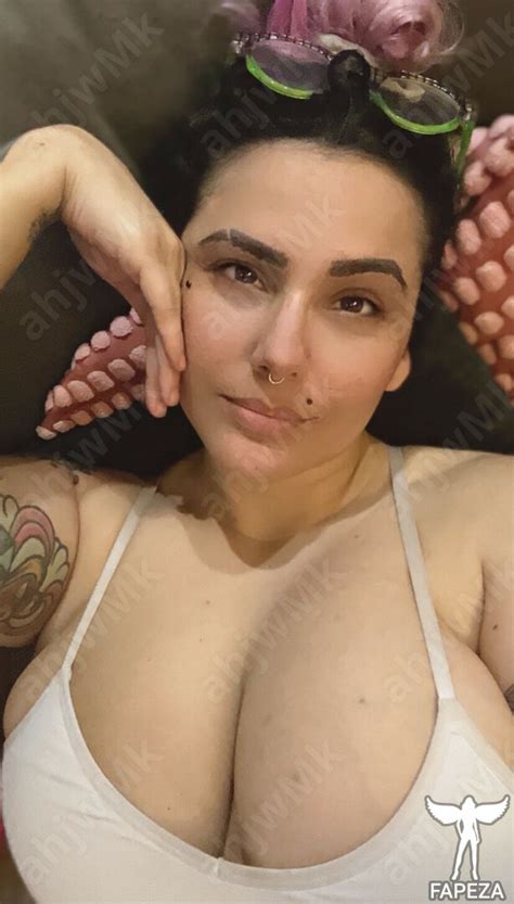 Natalie Casanova Thezombiunicorn Nude Leaks Photo Fapeza