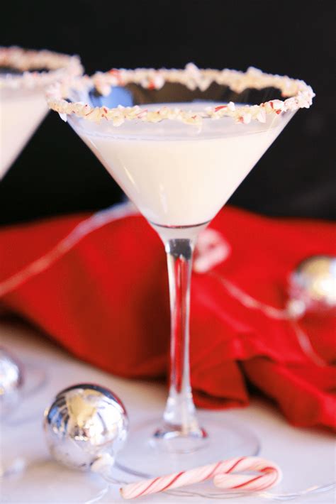 White Chocolate Peppermint Martini Simple Sassy And Scrumptious