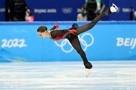 Russian Figure Skater 15 First Woman To Land Quad Jump At Olympics