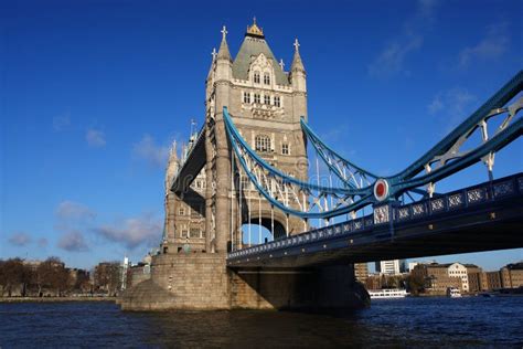 De Beroemde Brug Van De Toren Londen Het Uk Stock Foto Image Of