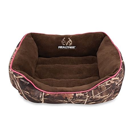 It also features robust and long lasting black hardware for added strength and security. Buy Realtree® Max-4 Camo Giant Pet Bed in Pink from Bed ...