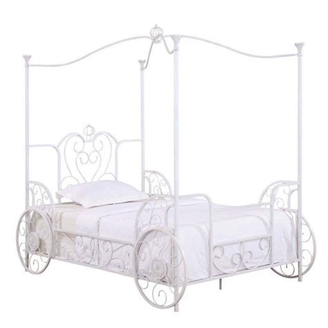 Ready to transform any room into an enchanted space for adventures real and imagined, the bed is designed with all the regal. Canopy Hospital Beds | Aplicación optimizada para Internet ...