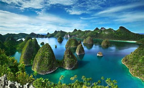 Tempat Wisata Alam Di Papua