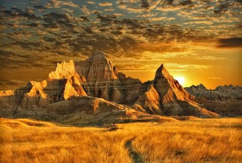 Sunrise Badlands National Park Download Hd Wallpapers And Free Images