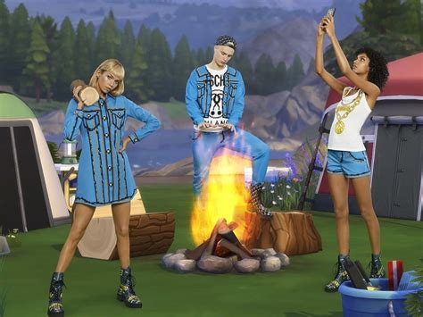 Wspólna Kolekcja Moschino I The Sims Ready To Wear Na Sezon Wiosna