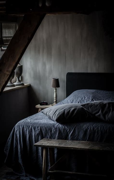 26 Sexy Moody Bedroom Designs That Catch An Eye Digsdigs