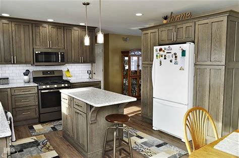 Many homeowners decide to remodel or upgrade their kitchens and settle for what they believe they can afford. Custom Cabinet Makers Near Me in Milwaukee | Granite Plus