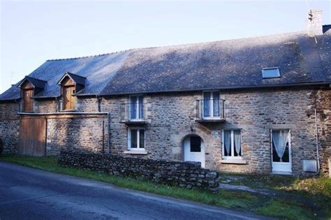 Face à l'épidémie votre agence générale des services a fait le choix de suspendre ses prestations de ménage au domicile de ses clients. AHIB-4-KL-2198 • Nr Dol de Bretagne, Il et Villaine, Stone ...